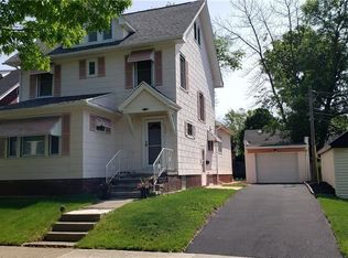 200 Fairview Ave, Rochester, NY 14619