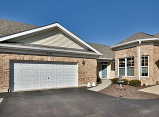 21536 Papoose Lake Ct #21536, Crest Hill, IL 60403