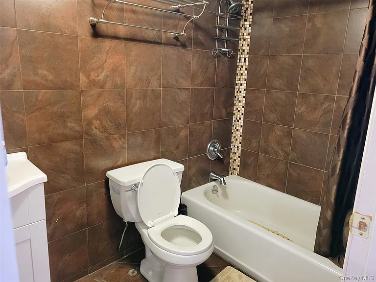 301 Linwood Ave — Photo 21