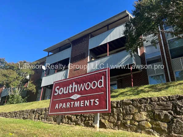 Southwood, 2200 Stephenson Ave SW #Swm-102, Roanoke, VA 24014