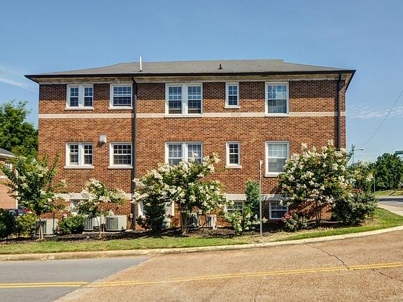 5th image of 610 N 2nd St APT 9