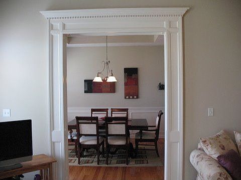 4th image of 805 SE 15th St