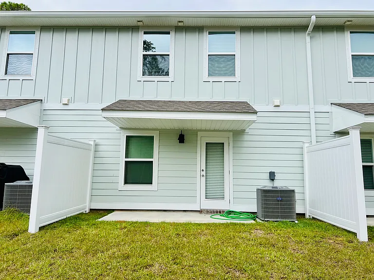 8634 Meadow Flower Ln — Photo 33