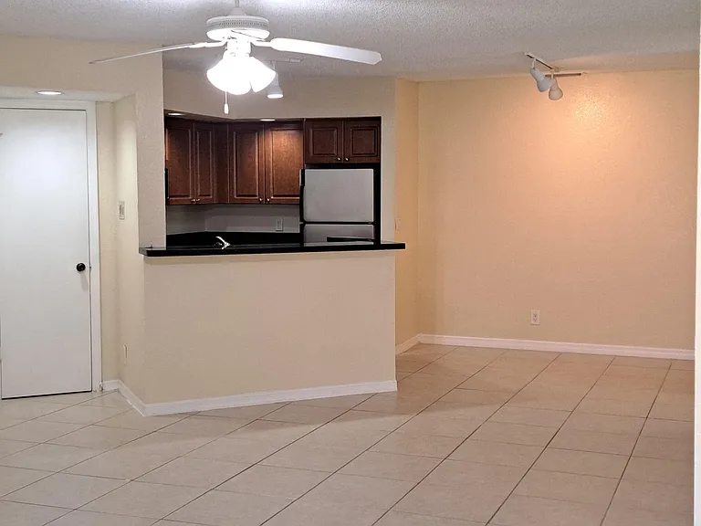 3470 Pinewalk Dr N #212 — Photo 6