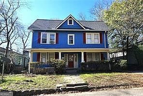 1st image of 800 Verner St NW