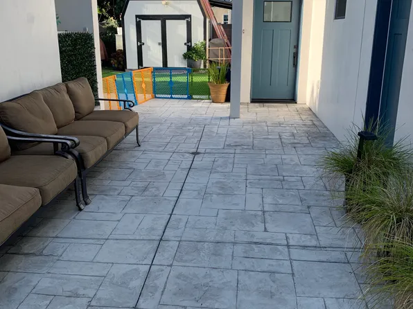 9505 3/4 Walnut St, Bellflower, CA 90706