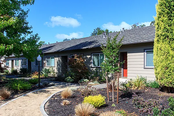 Villa Oaks — Photo 2