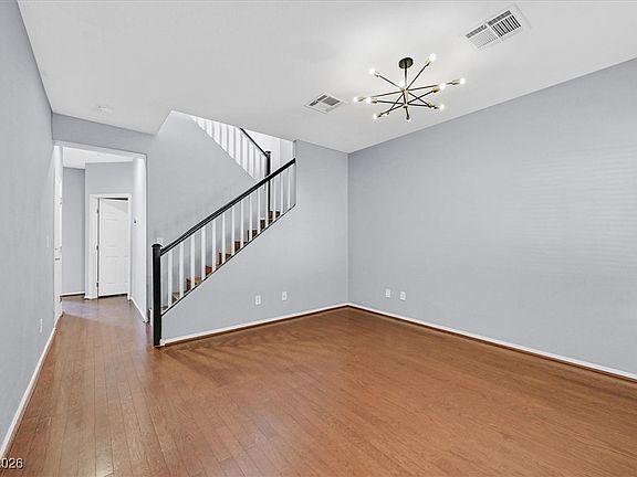 2nd image of 6051 Alameda Padre Ave
