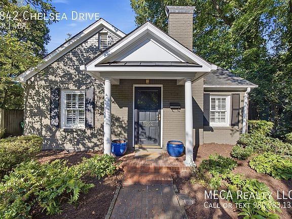 2nd image of 2842 Chelsea Dr