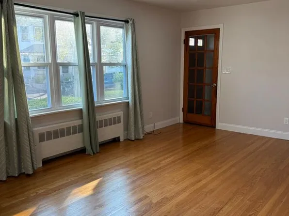 146 French St Floor 1, Bridgeport, CT 06606