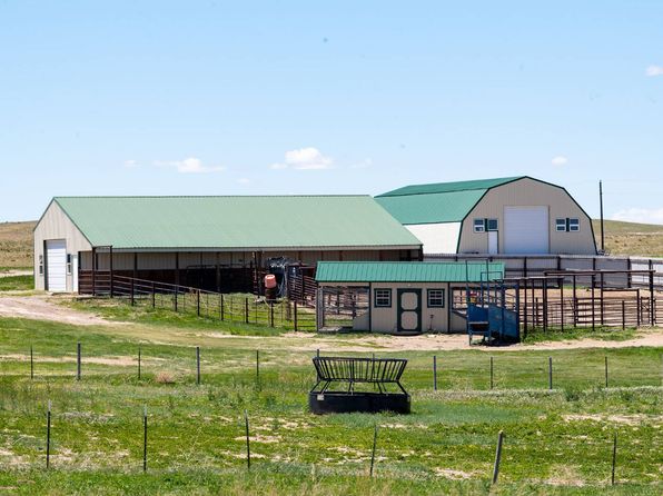 543 N County Line Rd, Chugwater, WY 82210