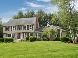 7 Tiffany Ln, Andover, MA 01810