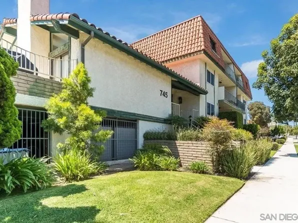 745 Main St APT 207, El Segundo, CA 90245