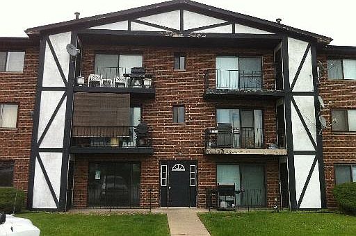1st image of 16622 S Theresa Ln #104