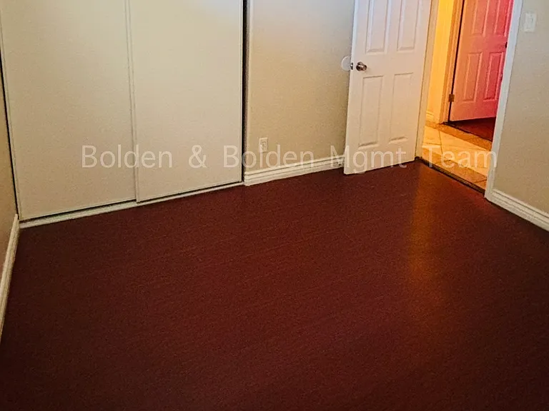 2132 Englestad St — Photo 5