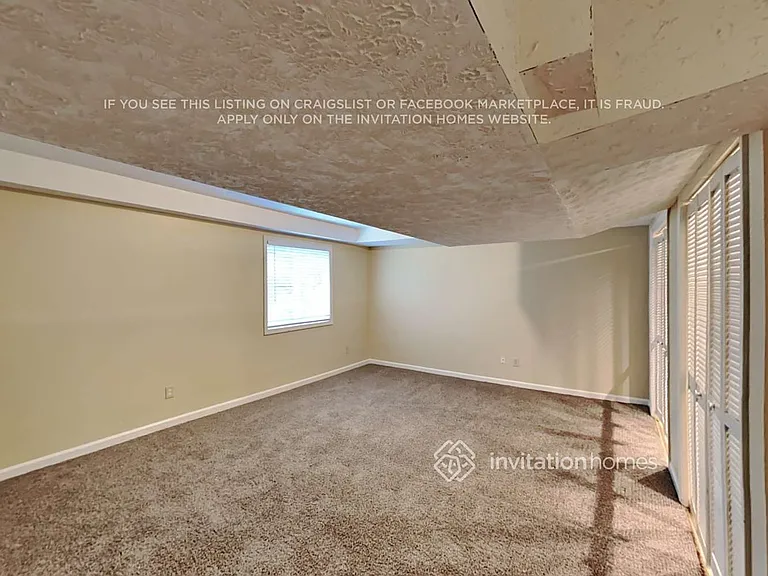 133 Fox Ridge Ct — Photo 10