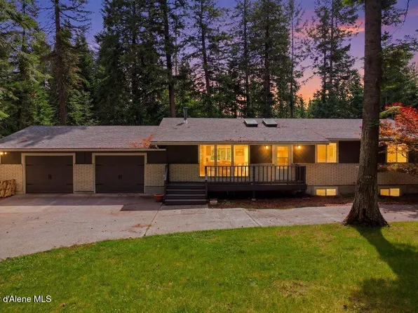 12822 N Avondale Loop, Hayden Lake, ID 83835