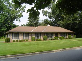 7401 Peppercorn Dr, Columbus, GA 31909