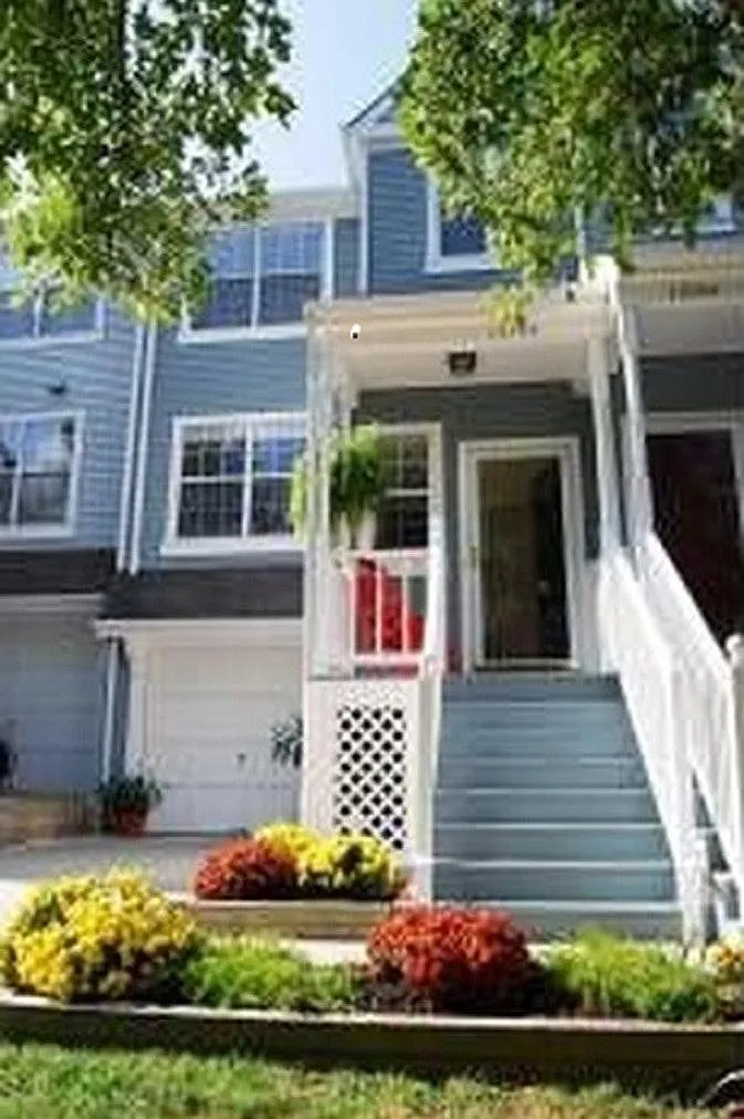 12104 Skip Jack Drive — Photo 1