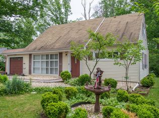 170 W Northfield Rd, Livingston, NJ 07039