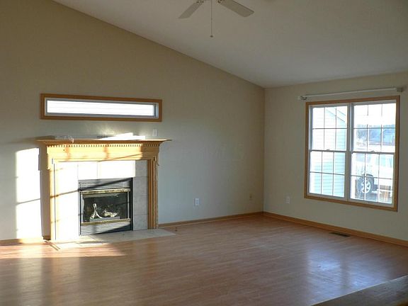 5th image of 363 Belfair Dr