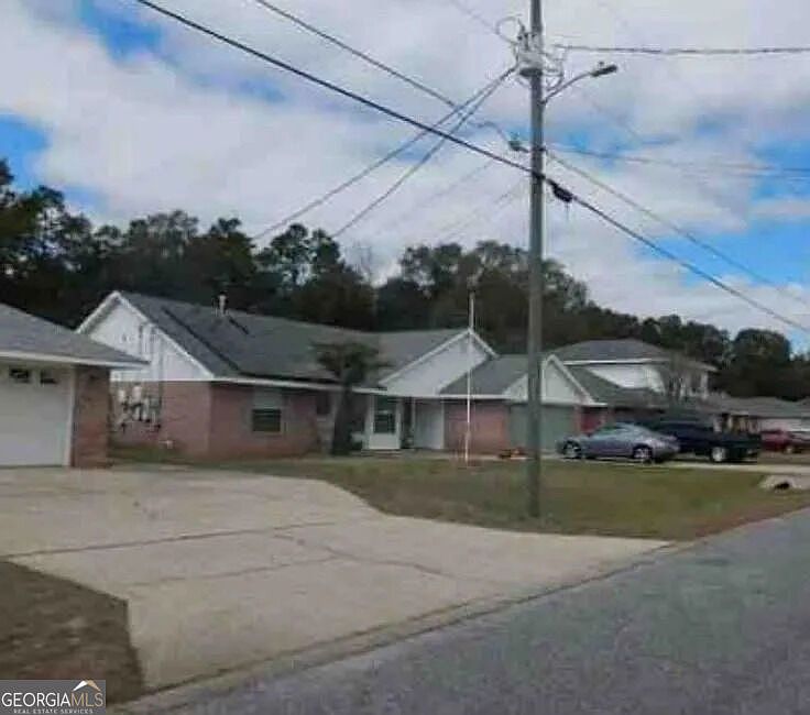 2nd image of 6935 Cedar Ridge Cir