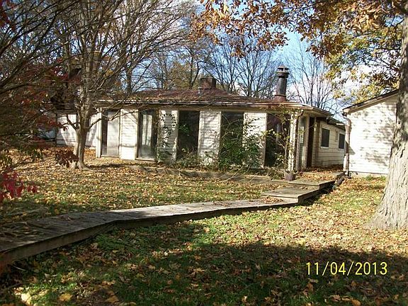 3rd image of 6090 Bortner Ln