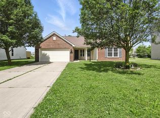 1702 Juniper Ln, Greenwood, IN