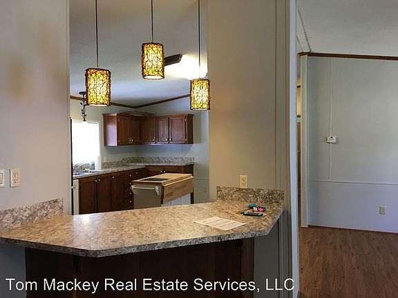 4th image of 18329 Ednie Ln