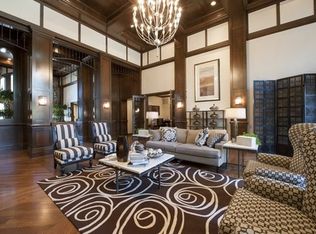 428 Oxford St, Houston, TX 77007