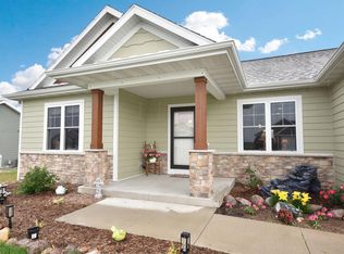 975 Partridge Ln, Lomira, WI 53048