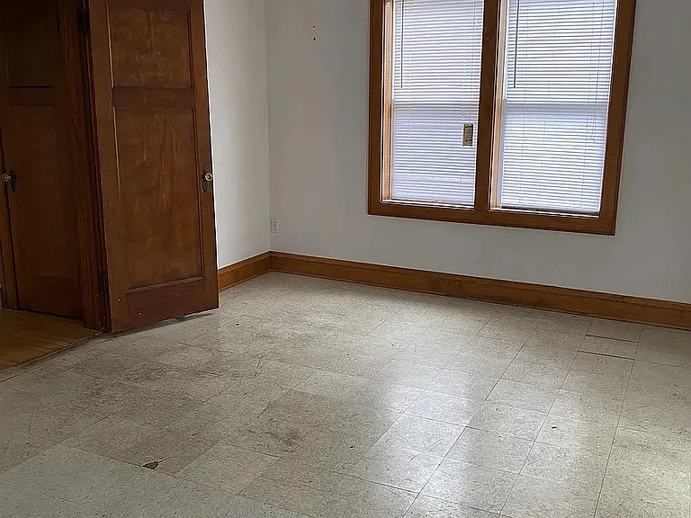 3369B N Bartlett Ave — Photo 8