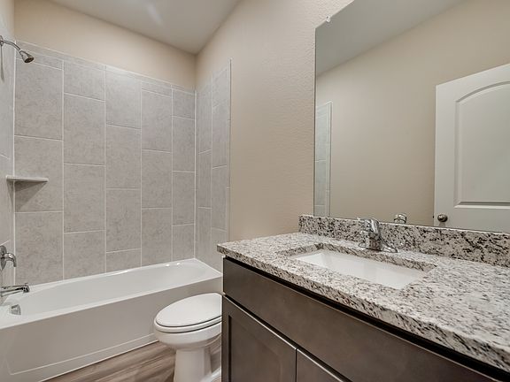 3rd image of 1609 Cotton Blossom Ln