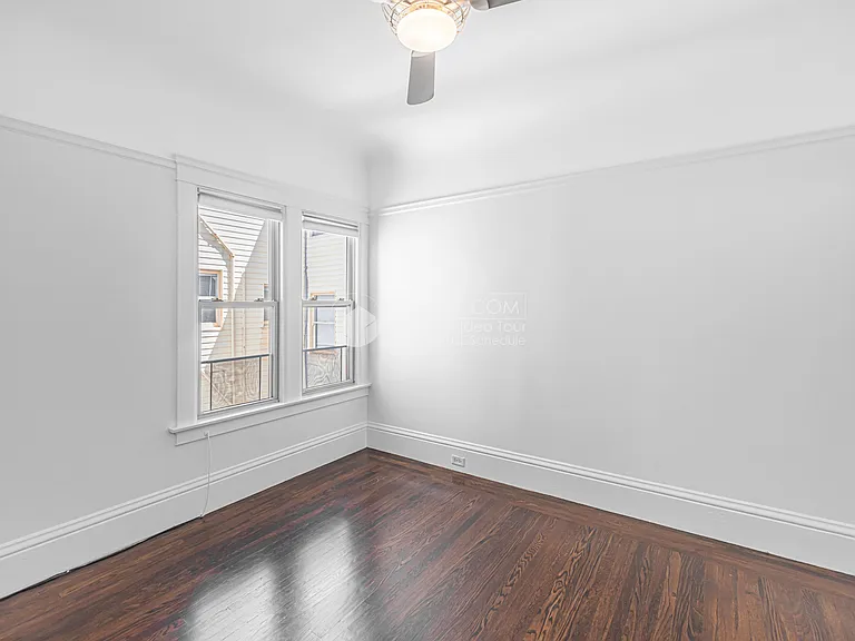 2360 Union St #4 — Photo 6