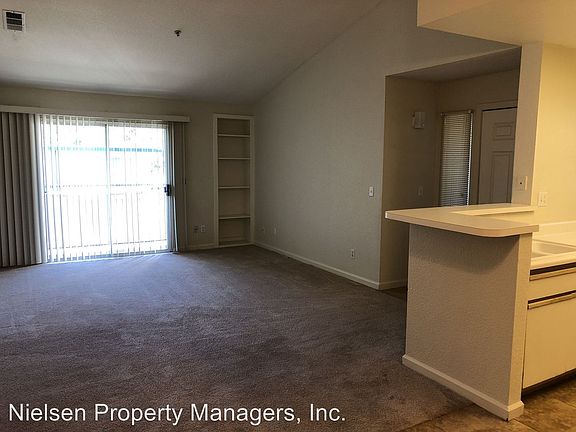 4th image of 3836 Annadale Ln APT 12