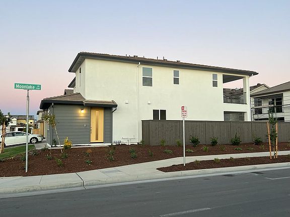 3rd image of 3860B Watermist Way