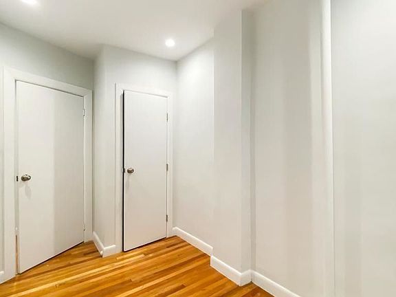 4th image of 504 W 167th St #1BB
