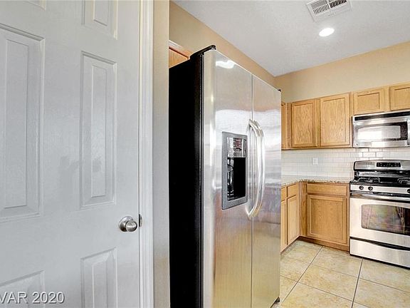 3rd image of 5074 Gilleran Ave