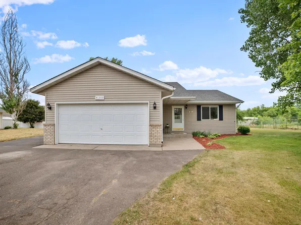 31205 Foley Ave, Stacy, MN 55079