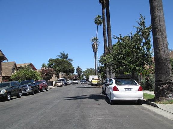4th image of 1869 W 25th St