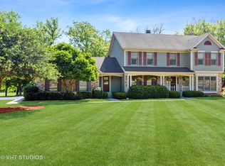3914 Tecoma Dr, Crystal Lake, IL 60012