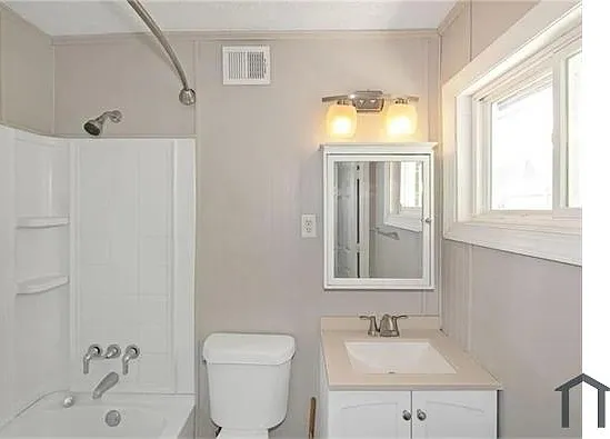 115 Biscayne Dr NW #B1 — Photo 17