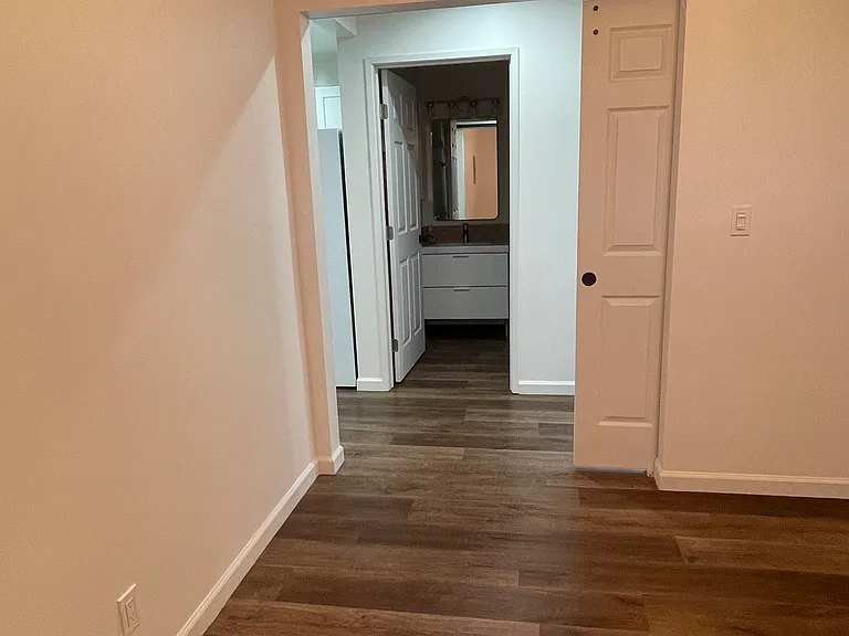 5138 S Hillcrest Dr — Photo 37