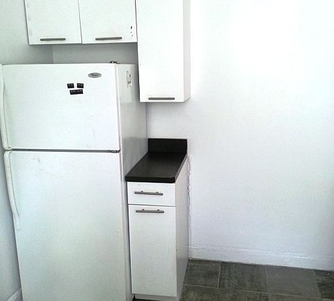 2nd image of 4145 52nd St APT 3F