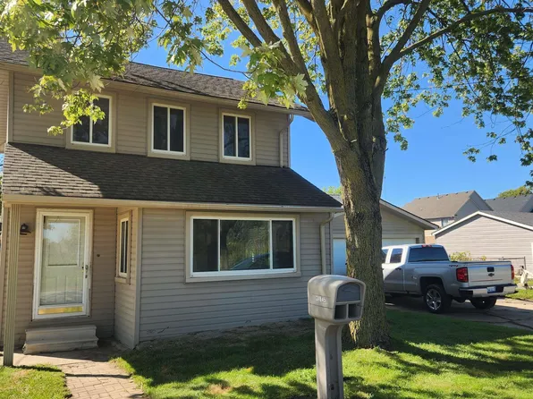37845 Cherry Ln, Harrison Township, MI 48045