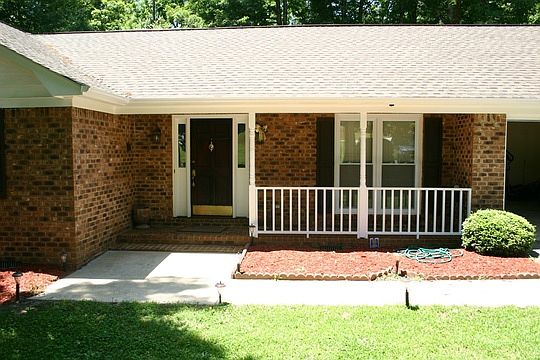 2nd image of 5384 Reidville Rd