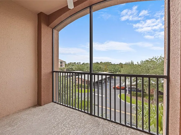 1351 Venezia Ct #301 — Photo 16