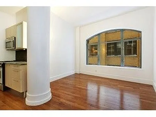 Rented by Douglas Elliman | media 26