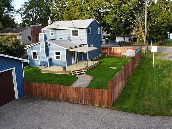 2nd image of 2926 Lansdowne Rd
