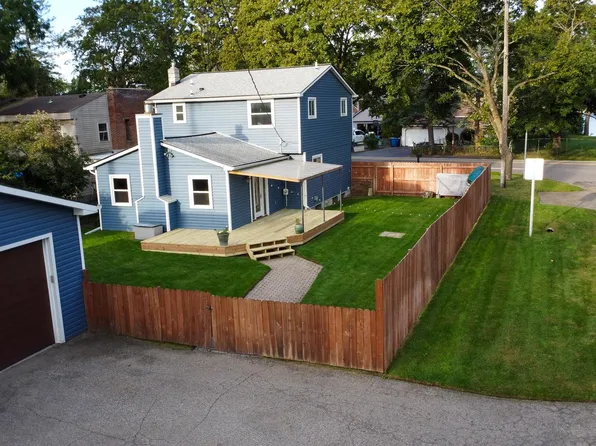 2926 Lansdowne Rd, Waterford, MI 48329